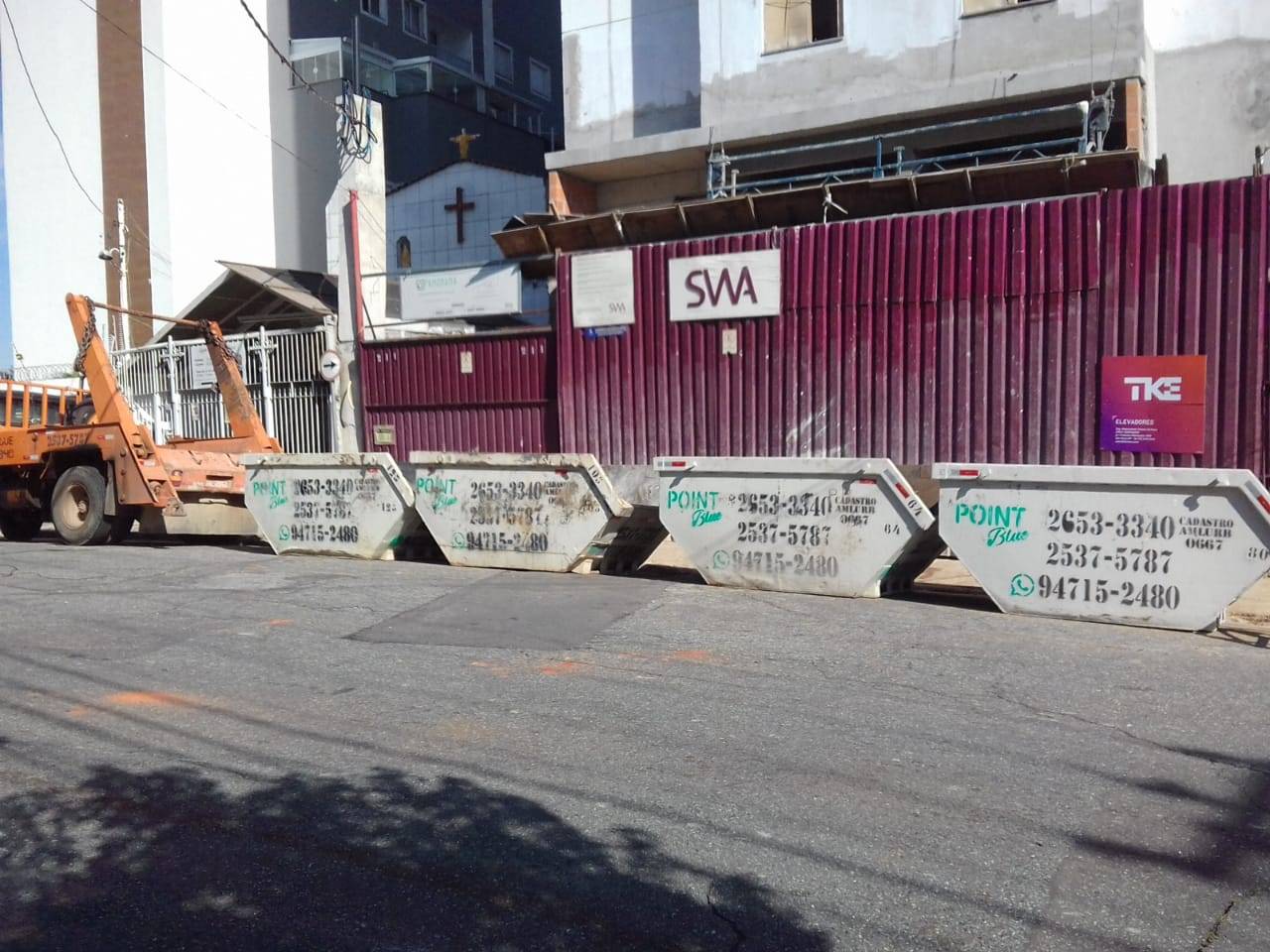 Locação de Caçambas na Zona Leste