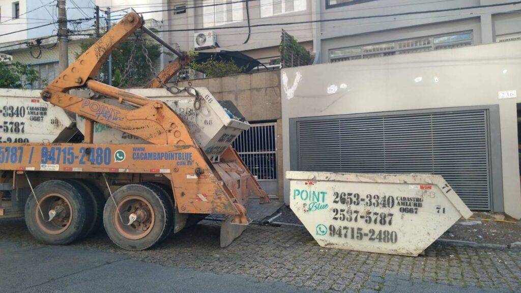 caçamba de entulho