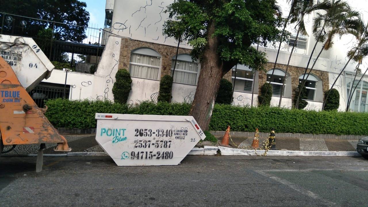 Remoção de Entulhos na Zona Leste