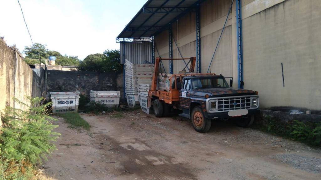 Caminhão Poly Aluguel de Caçamba